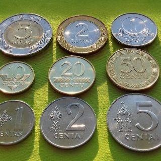 LR centų ir litų rinkinys