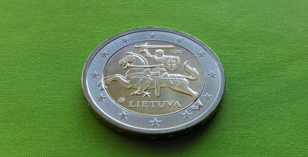 2017 2 eurai