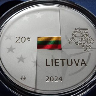 2024 20 € moneta, "20 metų ES ir NATO"