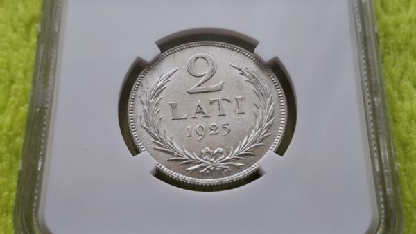 1925 2 latai MS 63 - Image 5