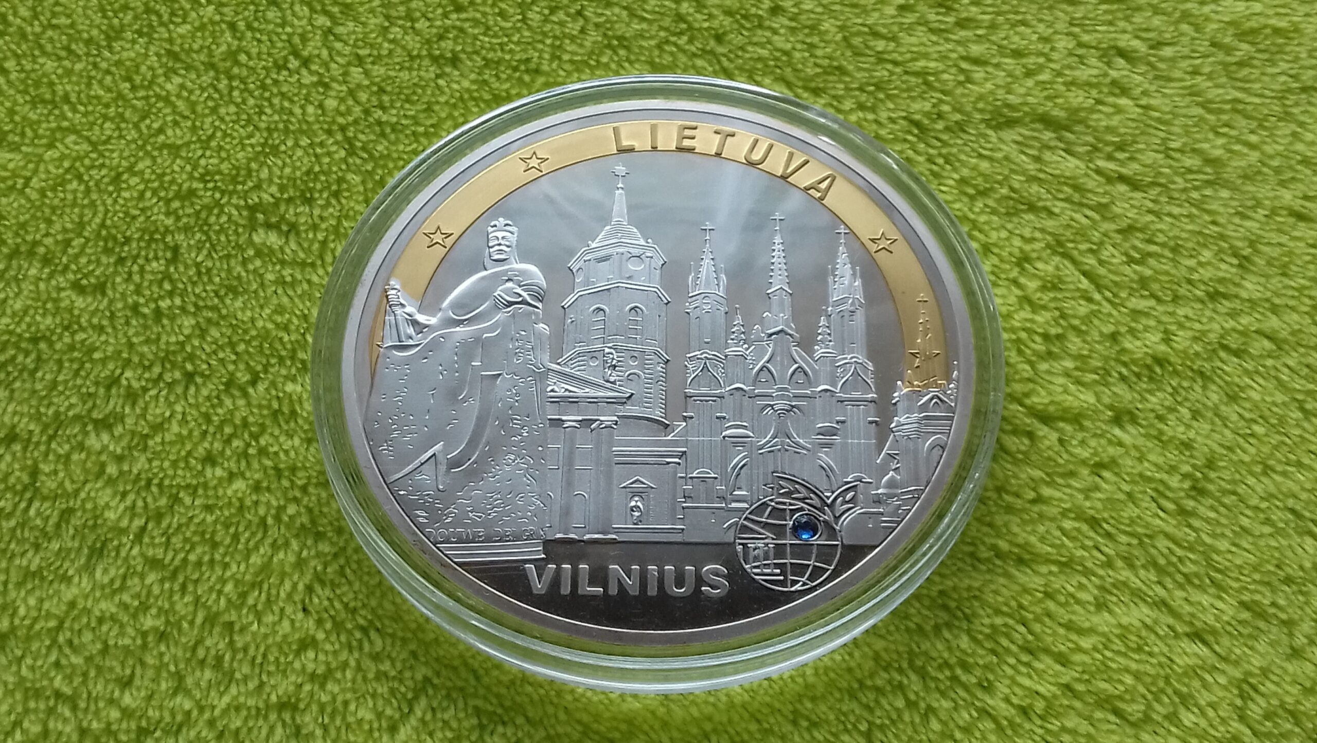 2004 lietuviškas stalo medalis